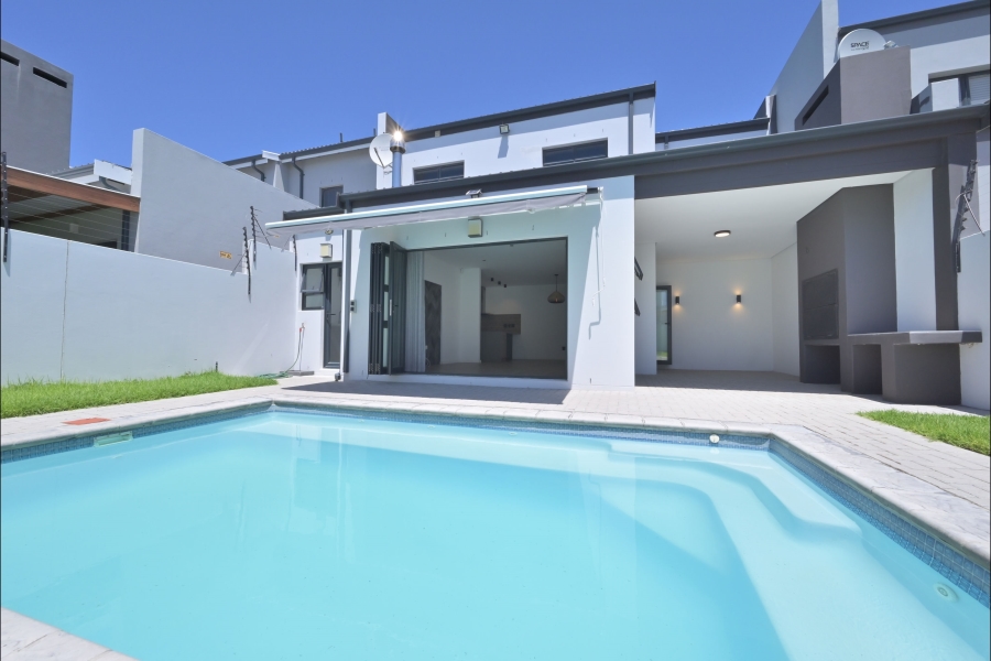 4 Bedroom Property for Sale in Sandown Western Cape